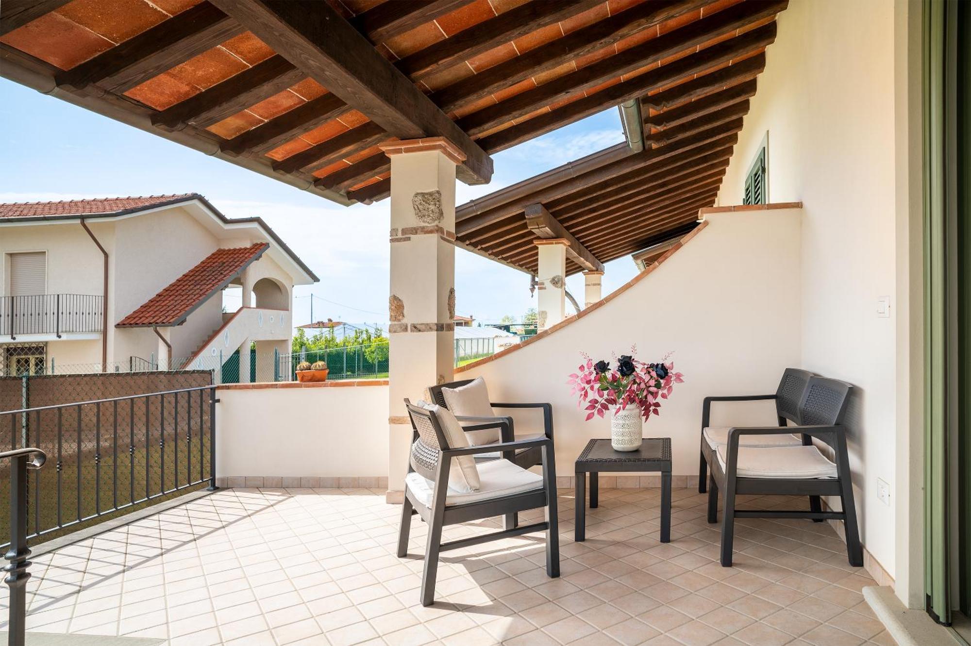 Casa Vacanze Dalla Ci Capezzano Pianore Dış mekan fotoğraf